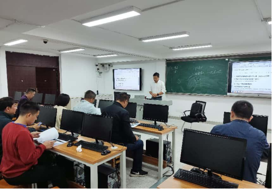 智能航海工程系扎實(shí)開展本科教育教學(xué)審核評(píng)估問題整改教研活動(dòng)，深入推進(jìn)教育智能化建設(shè)